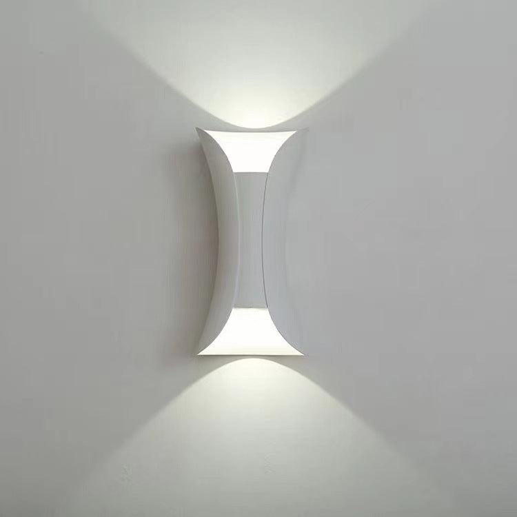 Bolania | Wandleuchte - Wasserdichte LED-Außenleuchte - Langlebige & stilvolle Beleuchtung