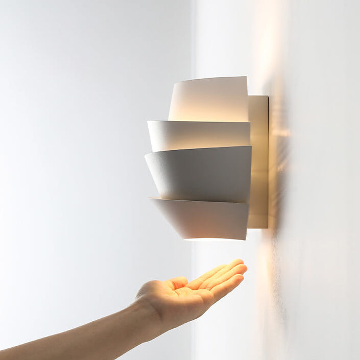 Bolania | Wandlampe - Skandinavische Doppeleisenleuchten für moderne Wohnkultur