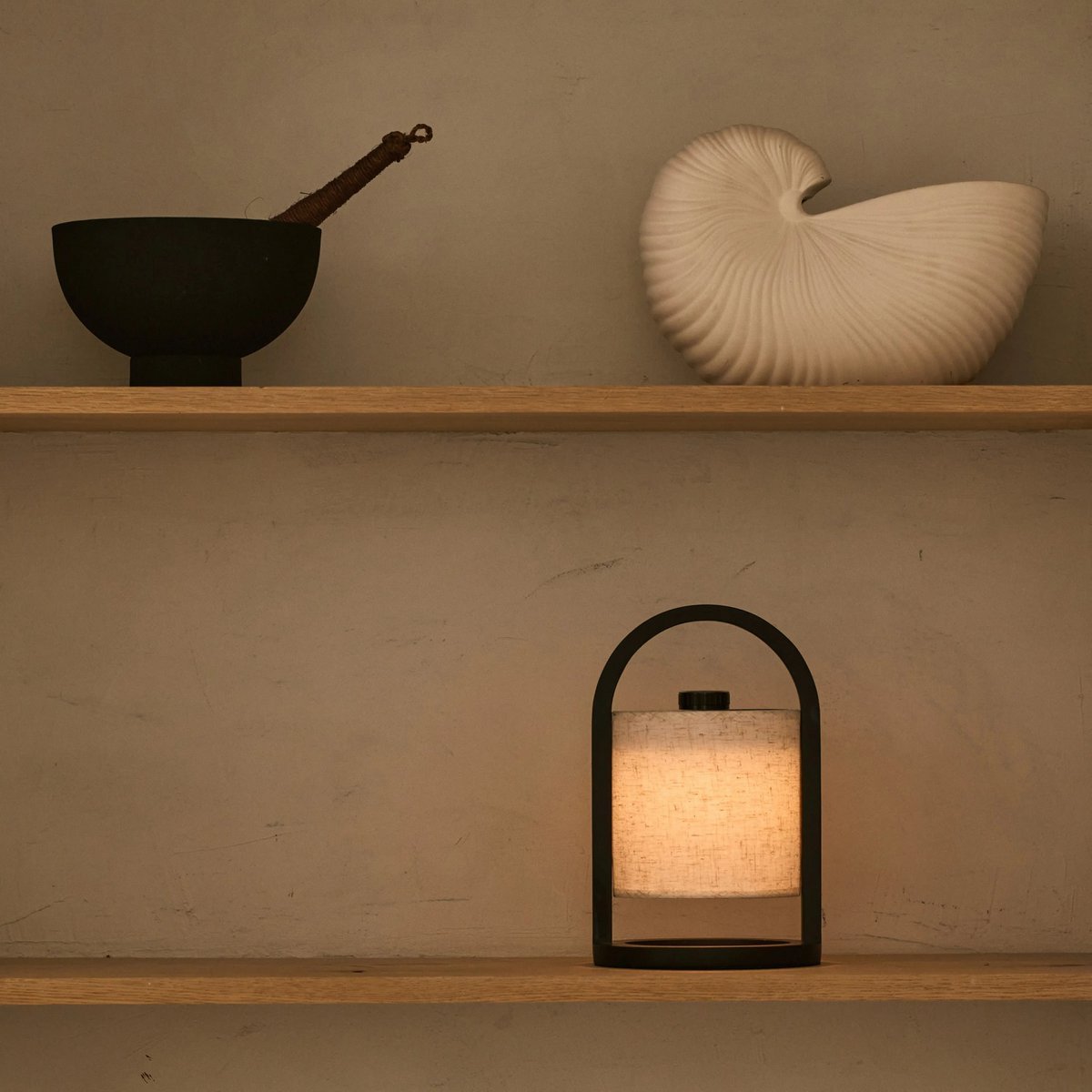 Bolania | Tischlampe - Stilvolle dimmbare Holzlampe - Wiederaufladbar