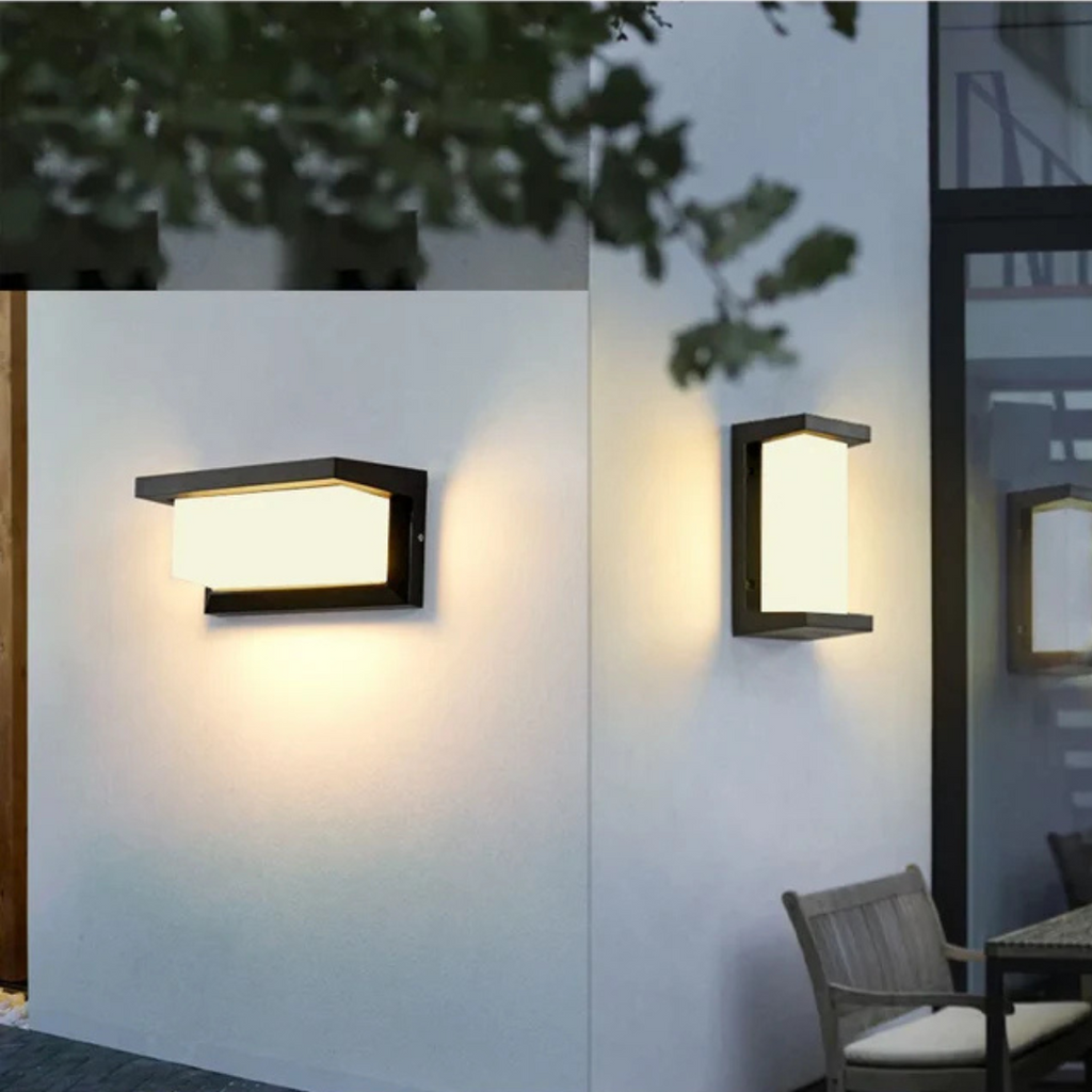 Bolania | Wandleuchte - Sensor-aktiviertes, wetterfestes Design für den Außenbereich