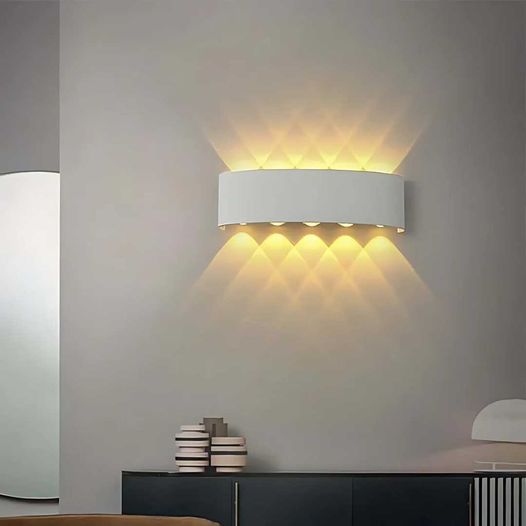 Bolania | Wandleuchte - Vielseitige Innen- und Außenleuchte - Energieeffizientes Design