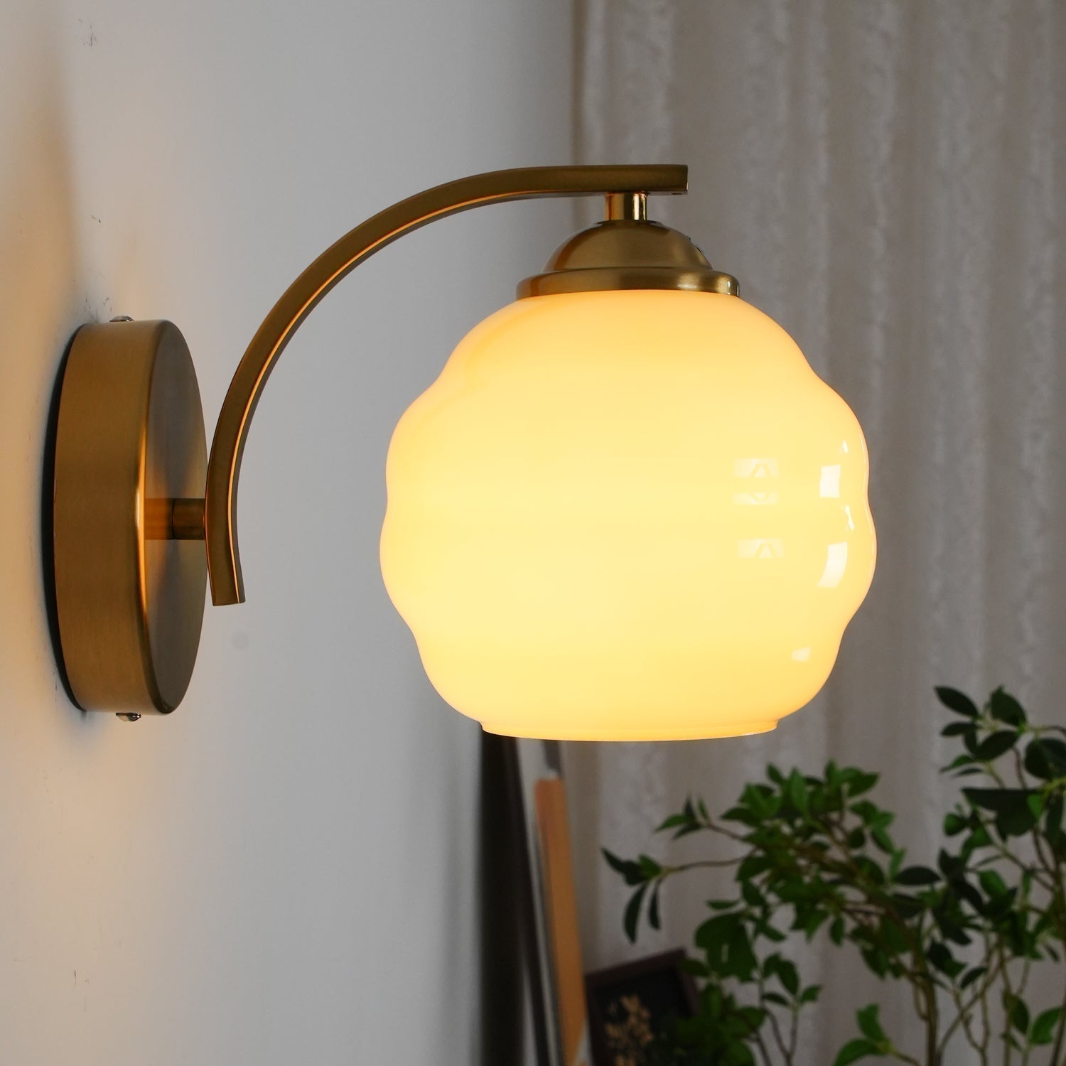 Bolania | Wandleuchte - Vintage Glas Design - Elegante Heimbeleuchtung