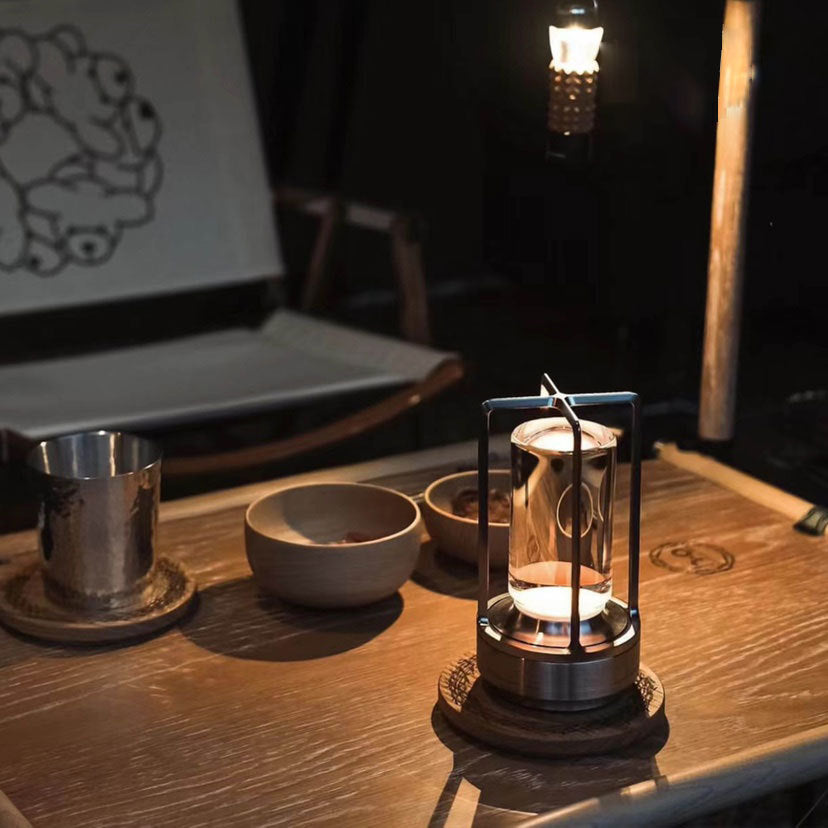 Bolania | Tischlampe - Stilvolle Laterne - Metall & Glas - Perfekt für Außen- oder Innendekoration