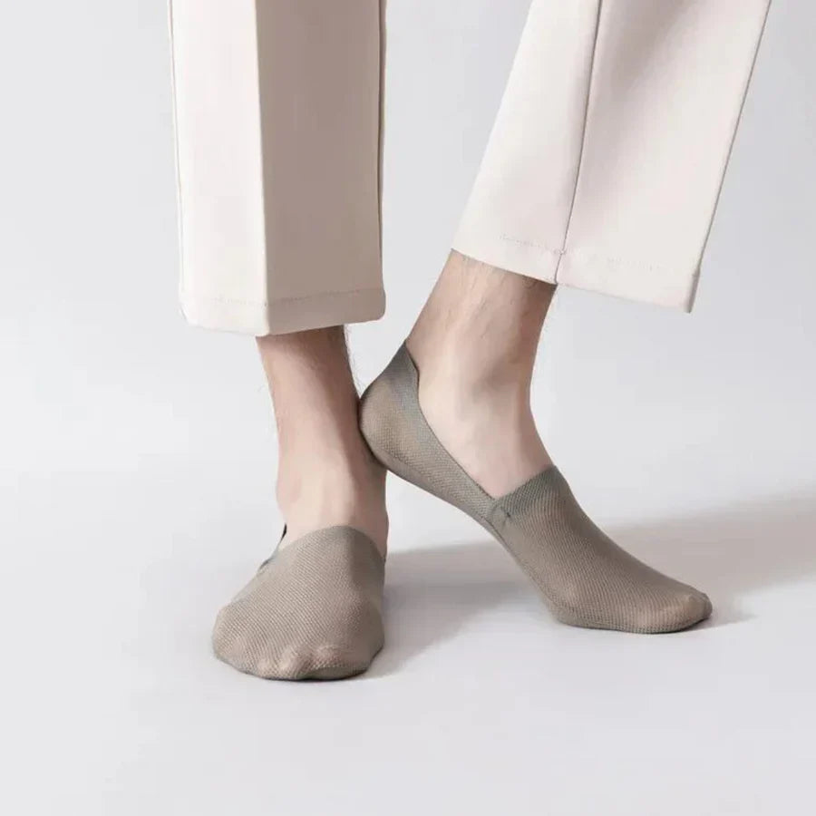 Mesh Sneaker Socks with Arch Support, Invisible Below the Shoe Collar, Breathable