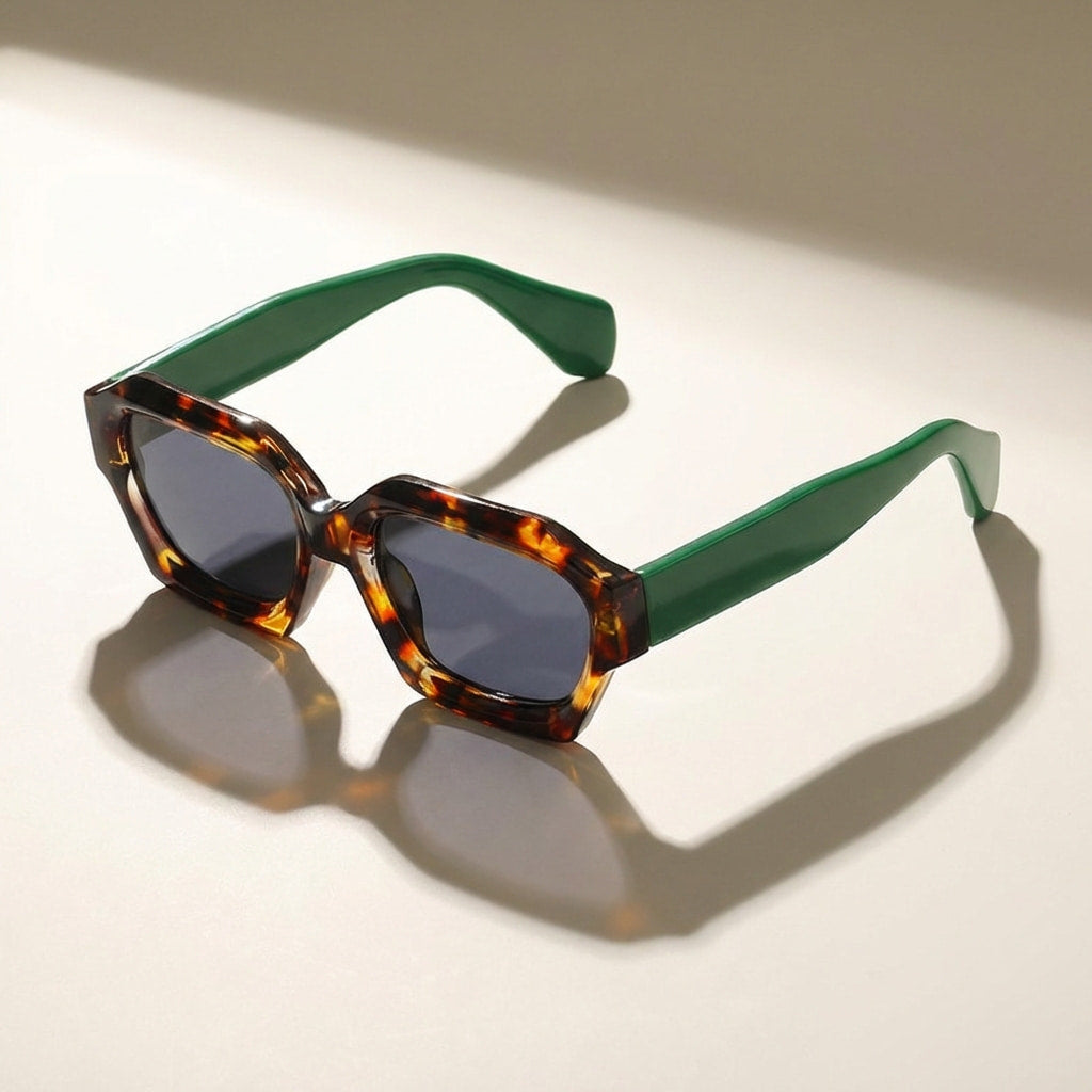 Sunglasses with Geometric Frame in Tortoiseshell Pattern, UV400 Protection, Coloured Temples