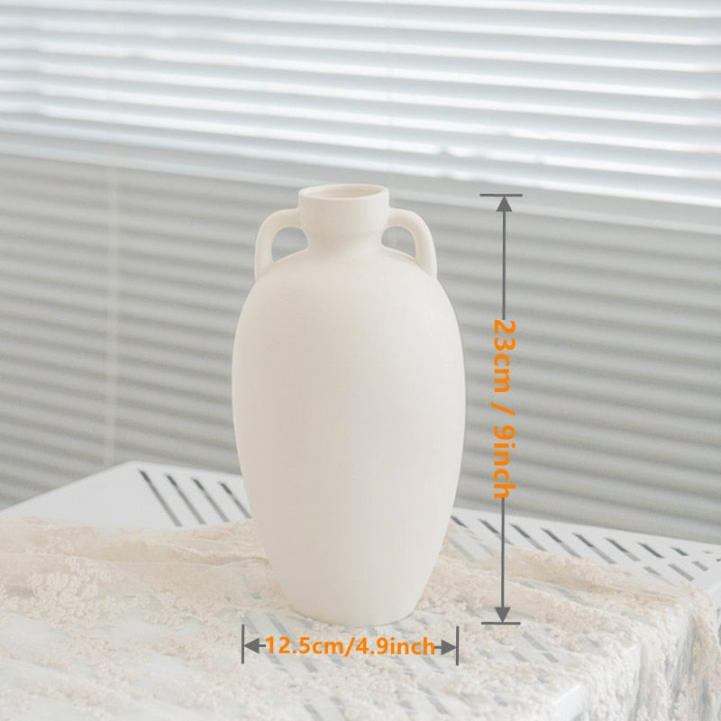 Decorative Ceramic Vase in Creamy White with a Matte Finish and Various Shapes for Dried Flowers and Home Decor