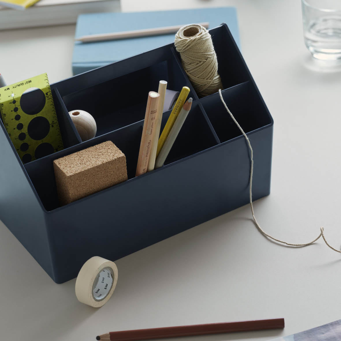 Desk Organizer Made of Recycled Plastic, Multiple Compartments, for Pens and Tools