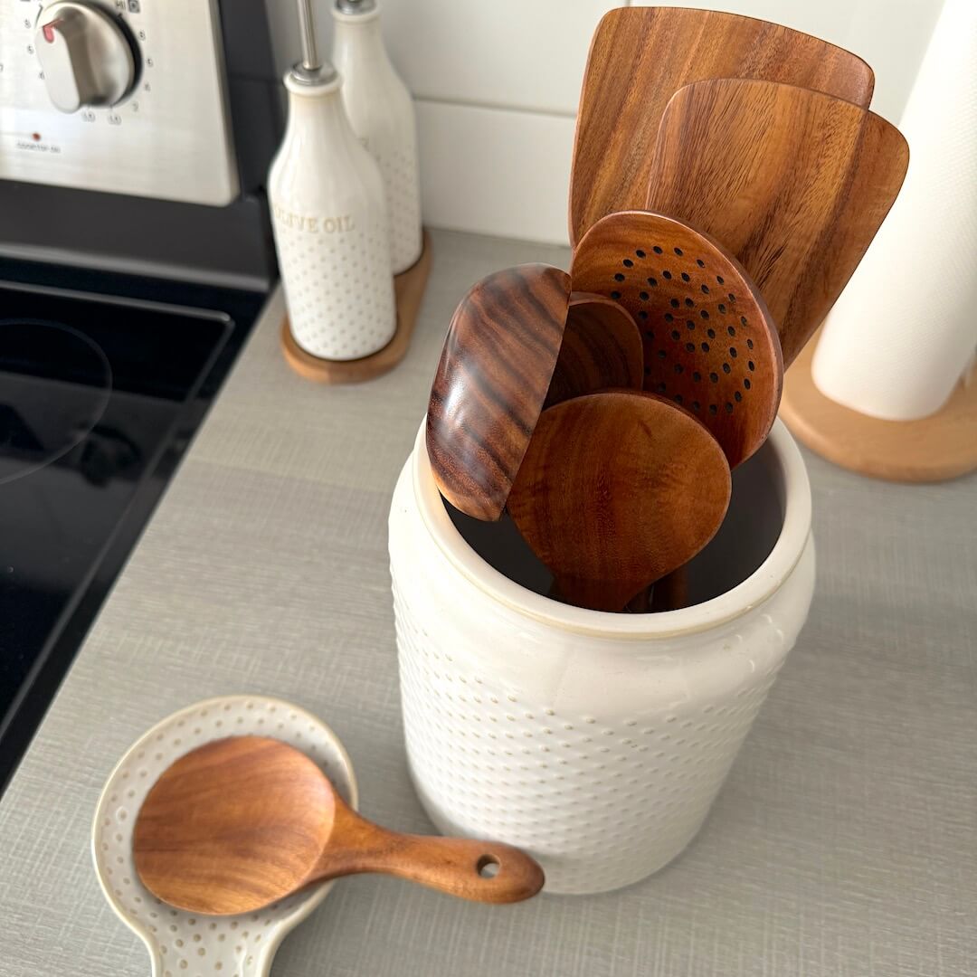 Natural Wood Kitchen Utensil Set with Ladle, Cooking Spoon, Turner, and Skimmer - Non-Stick Friendly for Coated Pans