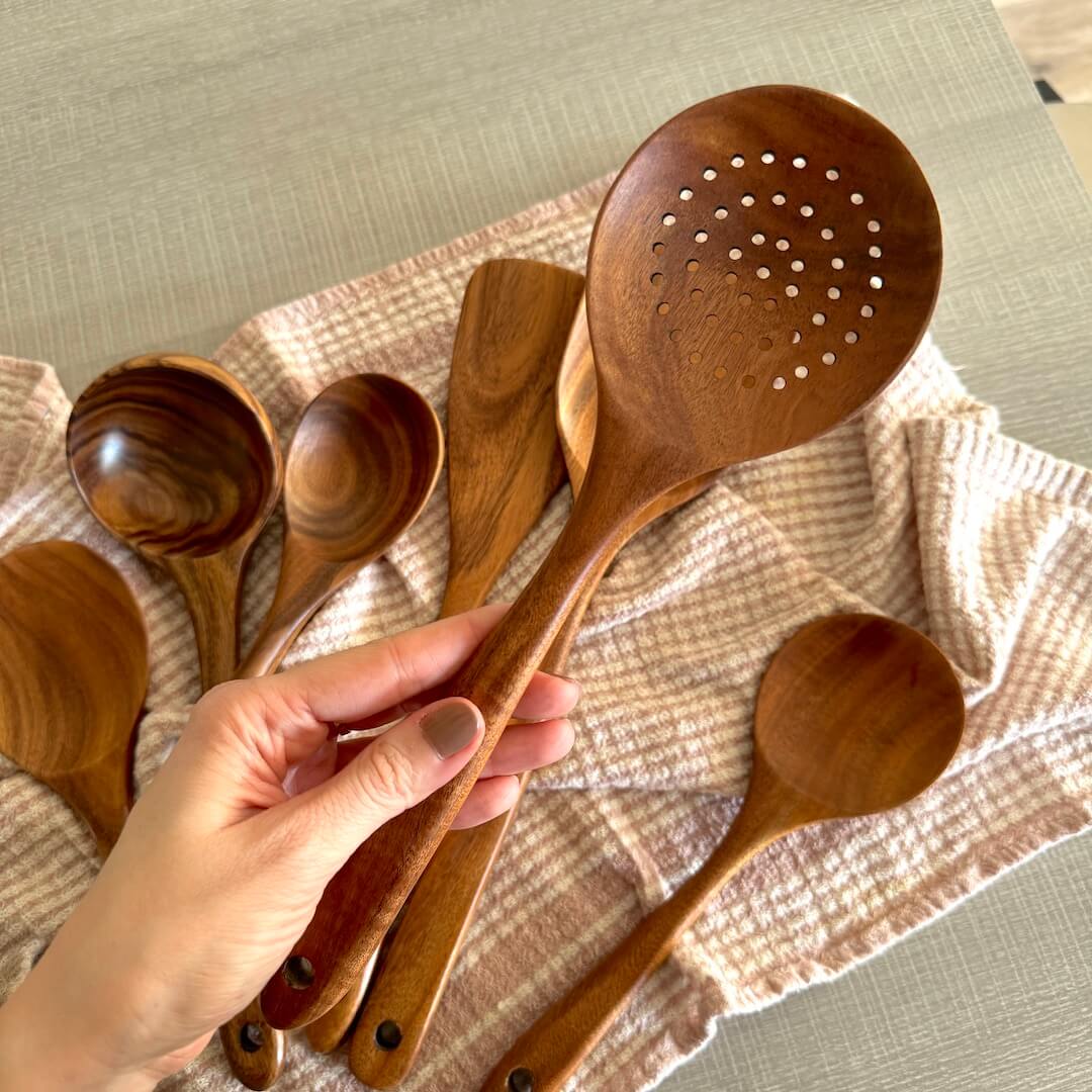 Natural Wood Kitchen Utensil Set with Ladle, Cooking Spoon, Turner, and Skimmer - Non-Stick Friendly for Coated Pans