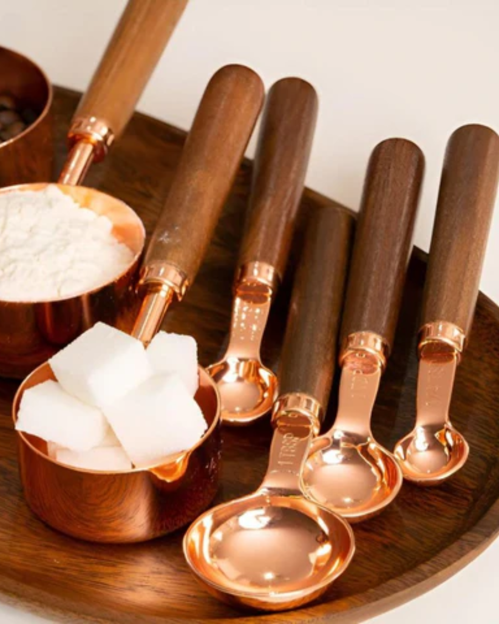 Kupferglanz Messzauber – Elegantes Messset für Präzision in der Küche