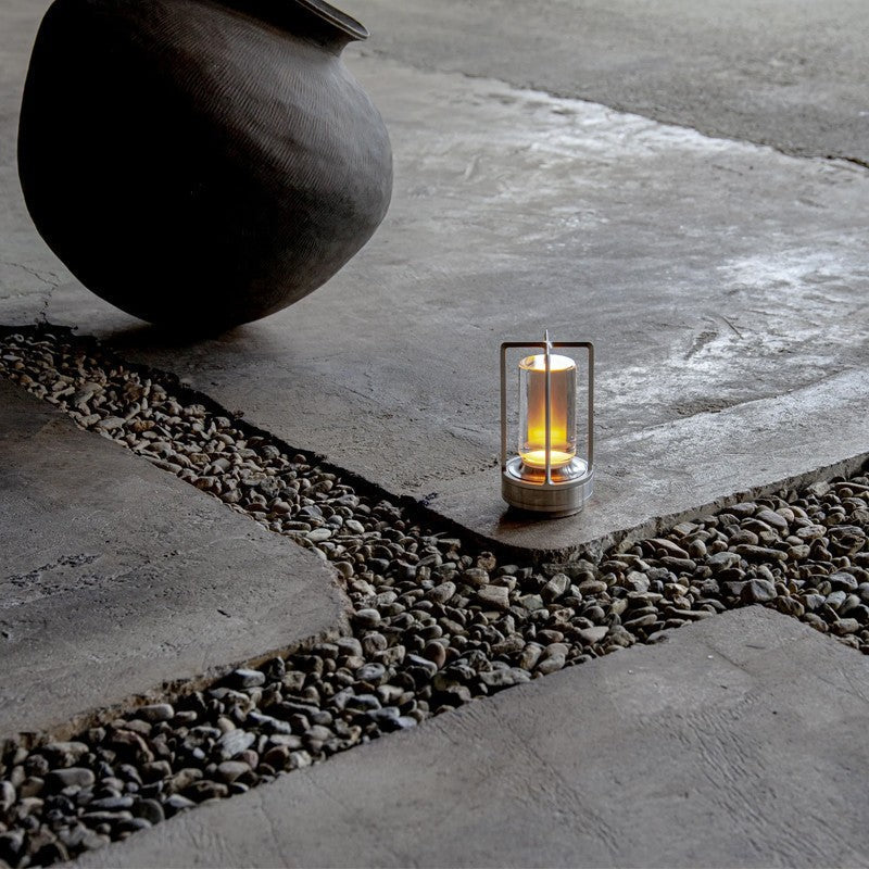 Bolania | Tischlampe - Stilvolle Laterne - Metall & Glas - Perfekt für Außen- oder Innendekoration