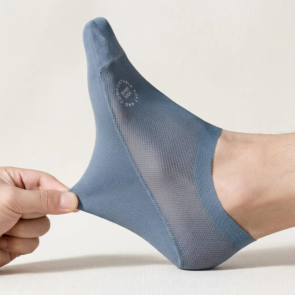 Invisible Sneaker Socks with Mesh Insert, Silicone Heel Grip, Cotton Sole, Unisex