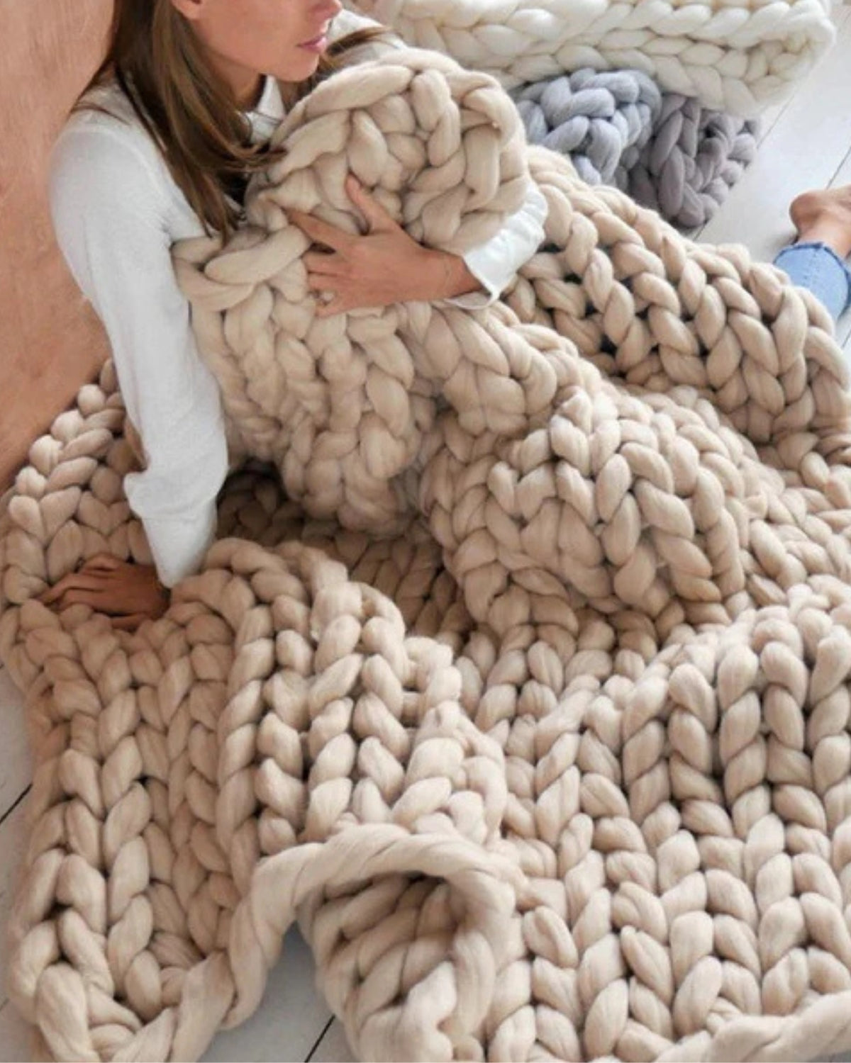 Majesté Luxe – Handgestrickte Kuscheldecke mit Extrastarker Struktur