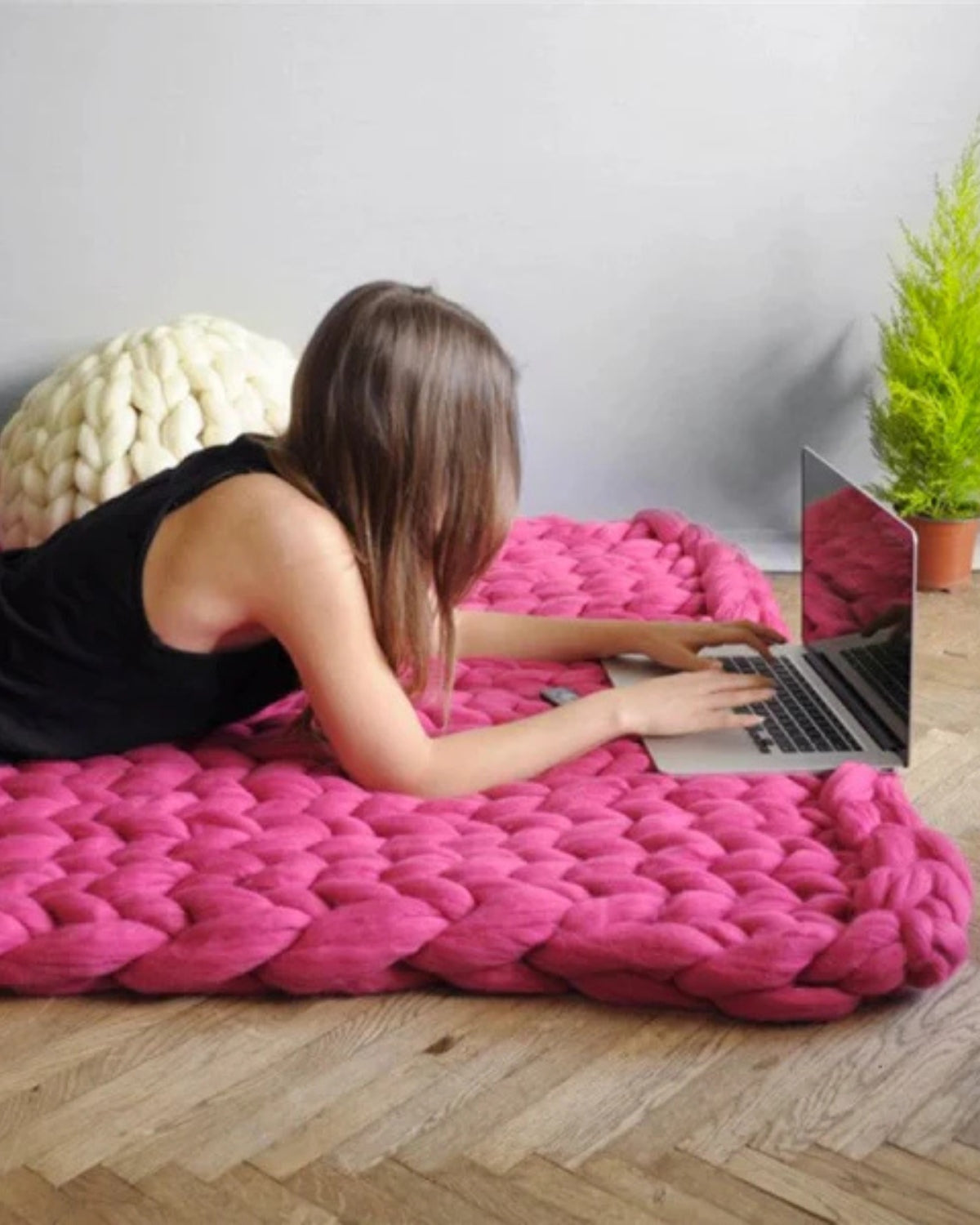 Majesté Luxe – Handgestrickte Kuscheldecke mit Extrastarker Struktur