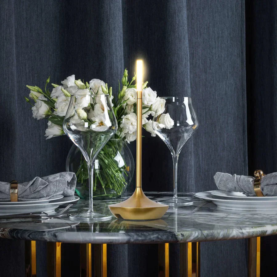 Bolania | Kerze - Elegante Tischlampe aus Metall und Glas - Schickes Ambiente