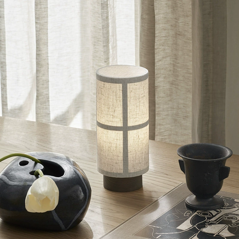 Bolania | Tischlampe - Elegante japanische Seide - Stilvolle Heimdekoration