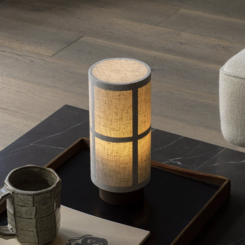 Bolania | Tischlampe - Elegante japanische Seide - Stilvolle Heimdekoration