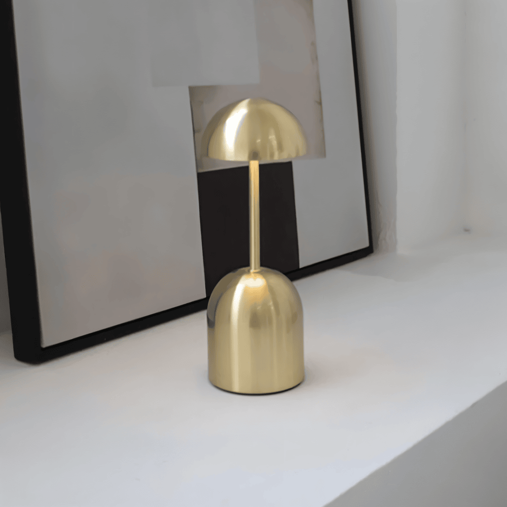 Bolania | Tischleuchte - Metallisches Kuppeldesign mit LED-Licht - Moderne elegante Akzentbeleuchtung