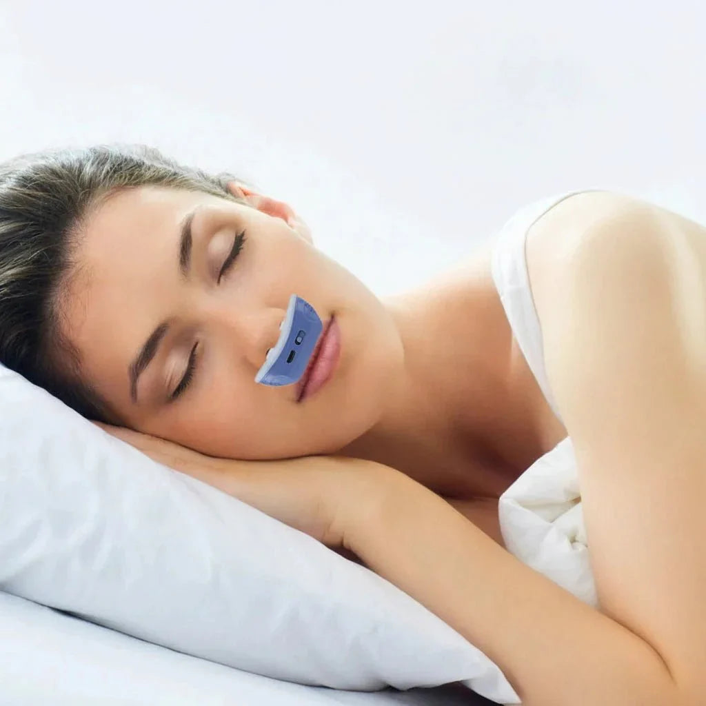 Nasal Breathing Aid Made of Medical Silicone for Light Snoring Compact and Rechargeable with USB