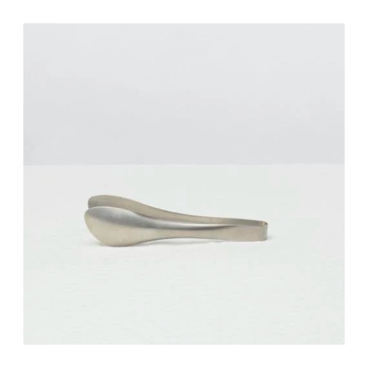 Stainless Steel Kitchen Tongs with Perforated Gripping Plates, One-Piece without Hinge, Dishwasher-Safe