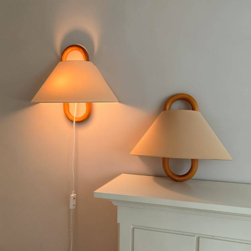 Bolania | Wandleuchte - Holz & Textil - Minimalistisches Vintage Design - Warmes diffuses Licht
