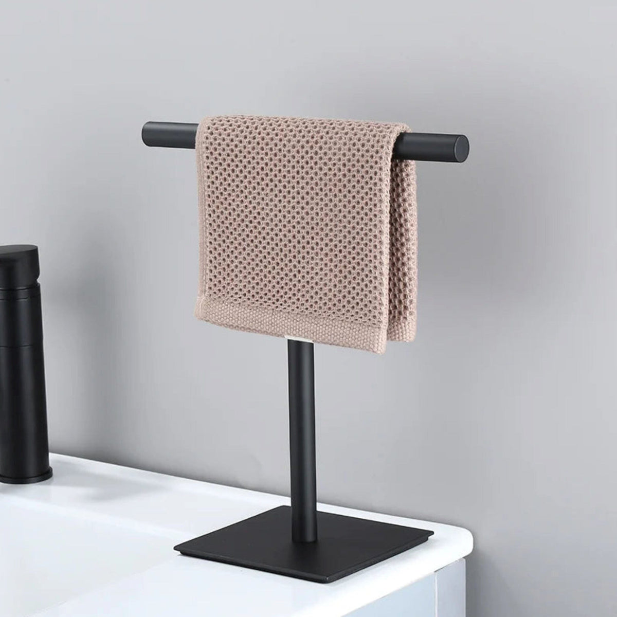 Freestanding Towel Holder with Square Base Plate, T-Shape for Washbasin and Kitchen, Matte