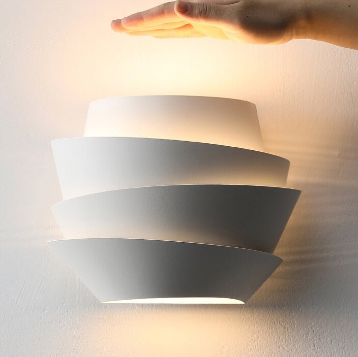 Bolania | Wandlampe - Skandinavische Doppeleisenleuchten für moderne Wohnkultur - Bolania