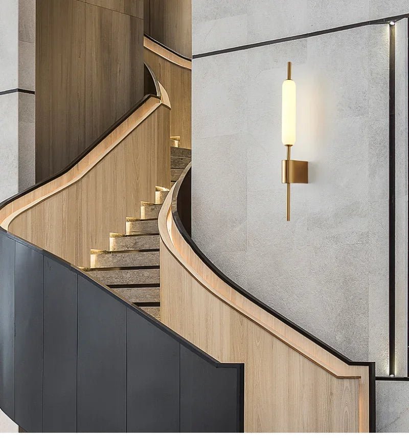 Bolania | Wandleuchte - Modernes Design - Elegantes Metall - und Glasfinish - Bolania