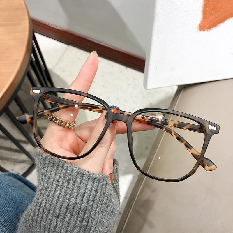 Brille bei Kurzsichtigkeit mit Dioptrien Quadratischer Rahmen Blaulichtfilter Anti - Reflex Klare Gläser Unisex von 0 bis - 4,0 - Bolania