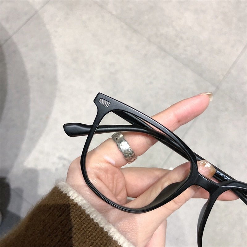 Brille bei Kurzsichtigkeit mit Dioptrien Quadratischer Rahmen Blaulichtfilter Anti - Reflex Klare Gläser Unisex von 0 bis - 4,0 - Bolania