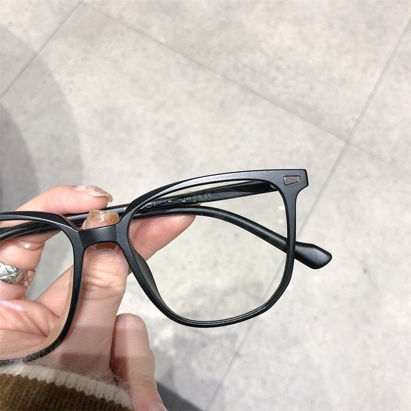 Brille bei Kurzsichtigkeit mit Dioptrien Quadratischer Rahmen Blaulichtfilter Anti - Reflex Klare Gläser Unisex von 0 bis - 4,0 - Bolania