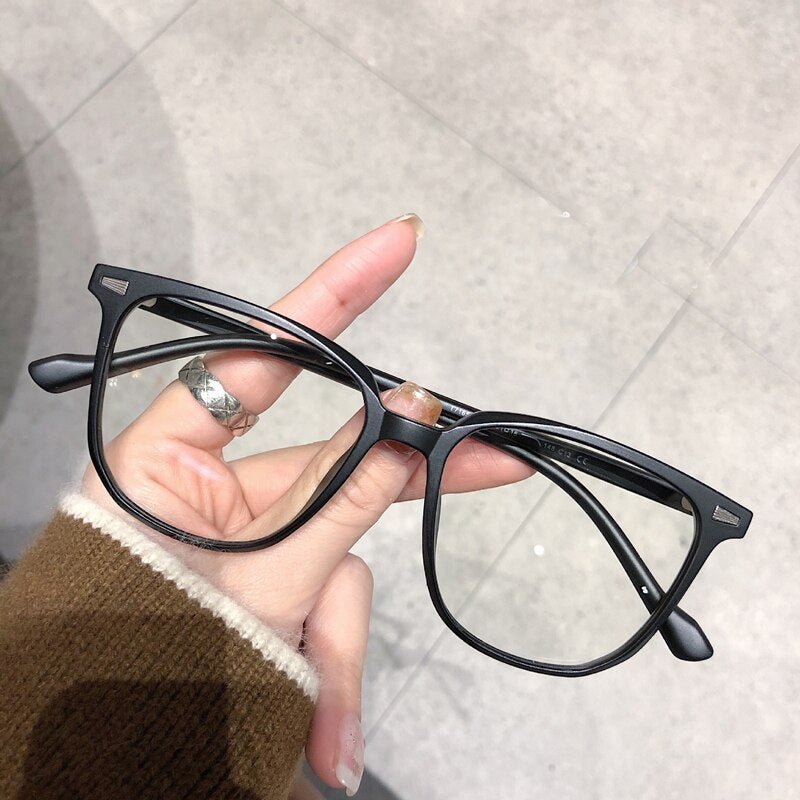 Brille bei Kurzsichtigkeit mit Dioptrien Quadratischer Rahmen Blaulichtfilter Anti - Reflex Klare Gläser Unisex von 0 bis - 4,0 - Bolania