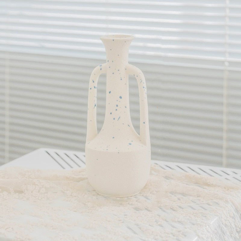 Dekorative Keramikvase in Cremeweiß mit Matter Oberfläche und Verschiedenen Formen für Trockenblumen und Wohn-Design - Bolania