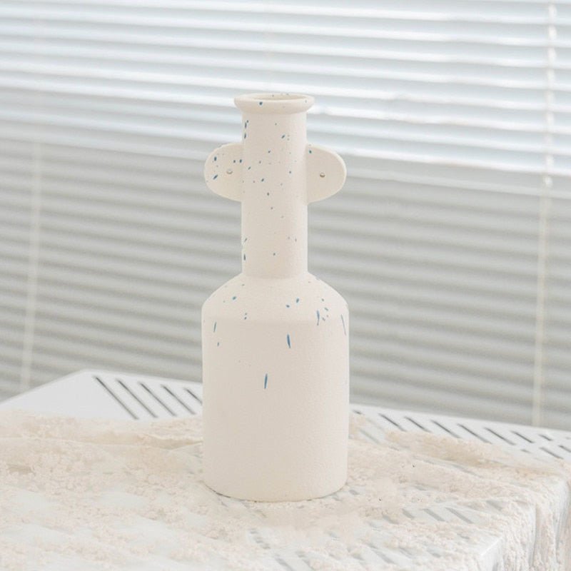 Dekorative Keramikvase in Cremeweiß mit Matter Oberfläche und Verschiedenen Formen für Trockenblumen und Wohn-Design - Bolania