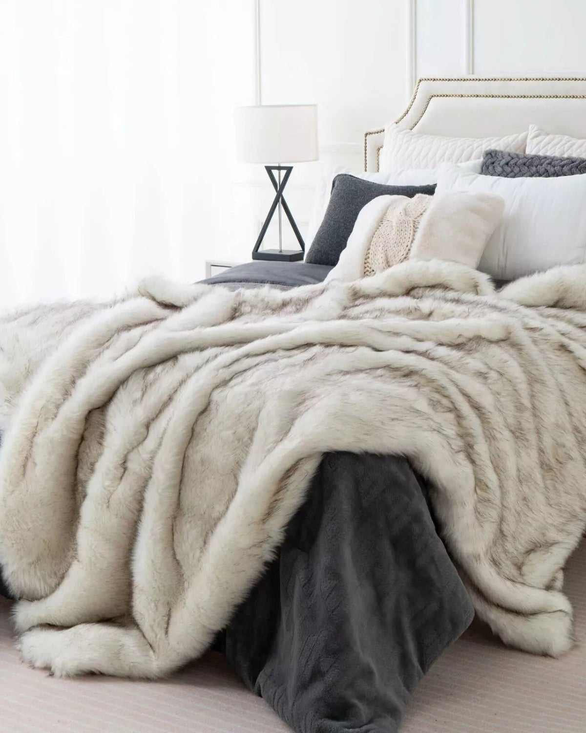 Éloria Cosy – Edle Kunstfelldecke für Stilvolle Wohnakzente - Bolania