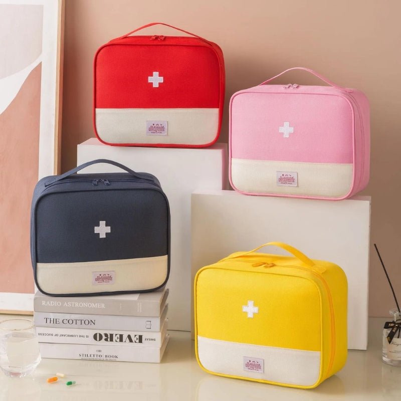 Erste - Hilfe - Tasche für Reisen Medizin - Aufbewahrung mit Mehreren Fächern aus Nylon Kompakt mit Reißverschluss in 3 Größen - Bolania