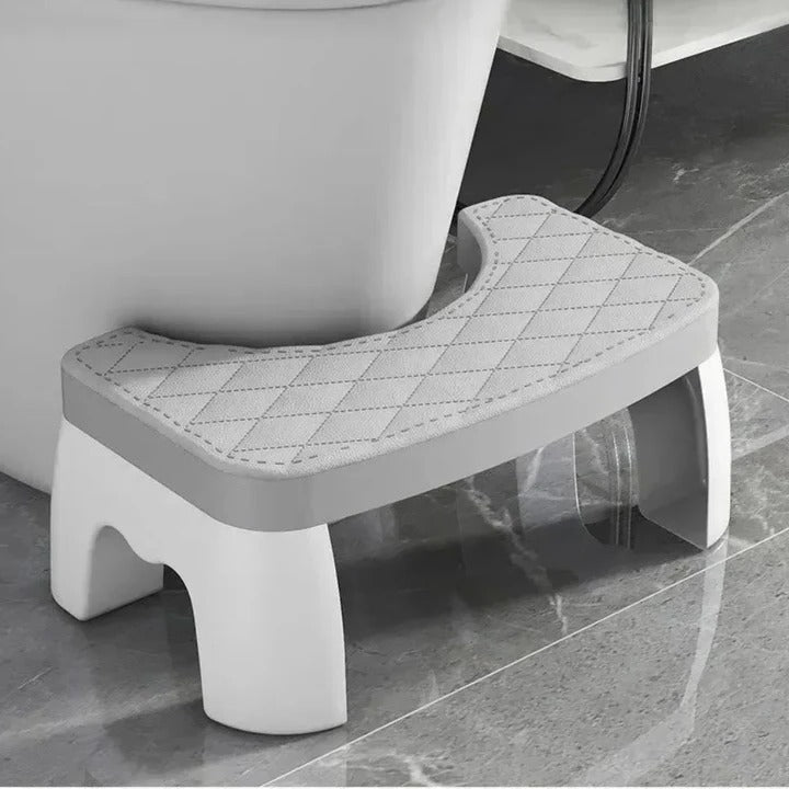 Toilet Stool with Ergonomic Cutout and Non-Slip Surface Compact and Stable Made of Robust PP Plastic