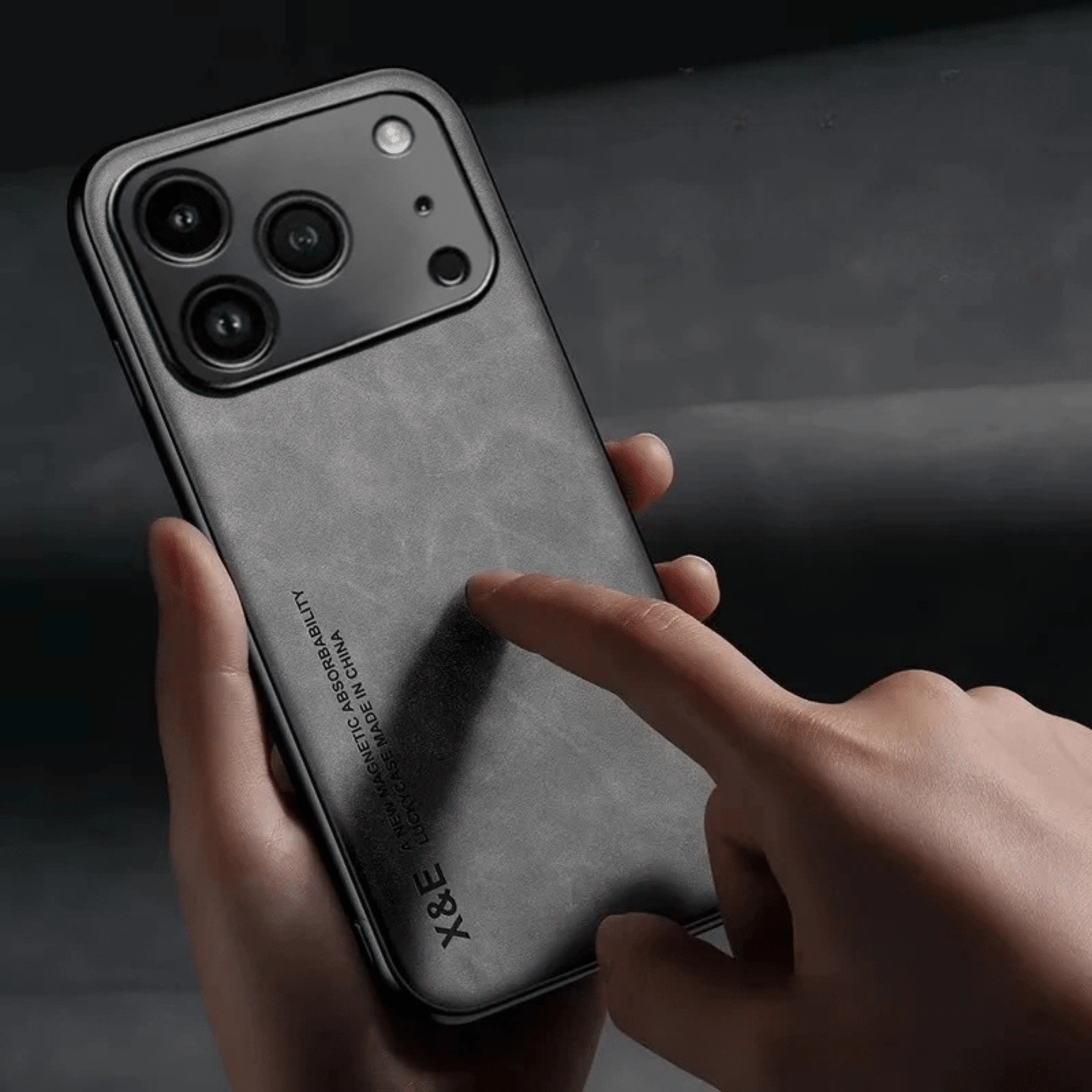 iPhone - Hülle in Wildleder - Optik Kunstleder MagSafe - Kompatibel Matte Oberfläche Stoßdämpfender Rahmen Erhabene Kamera - Einfassung - Bolania