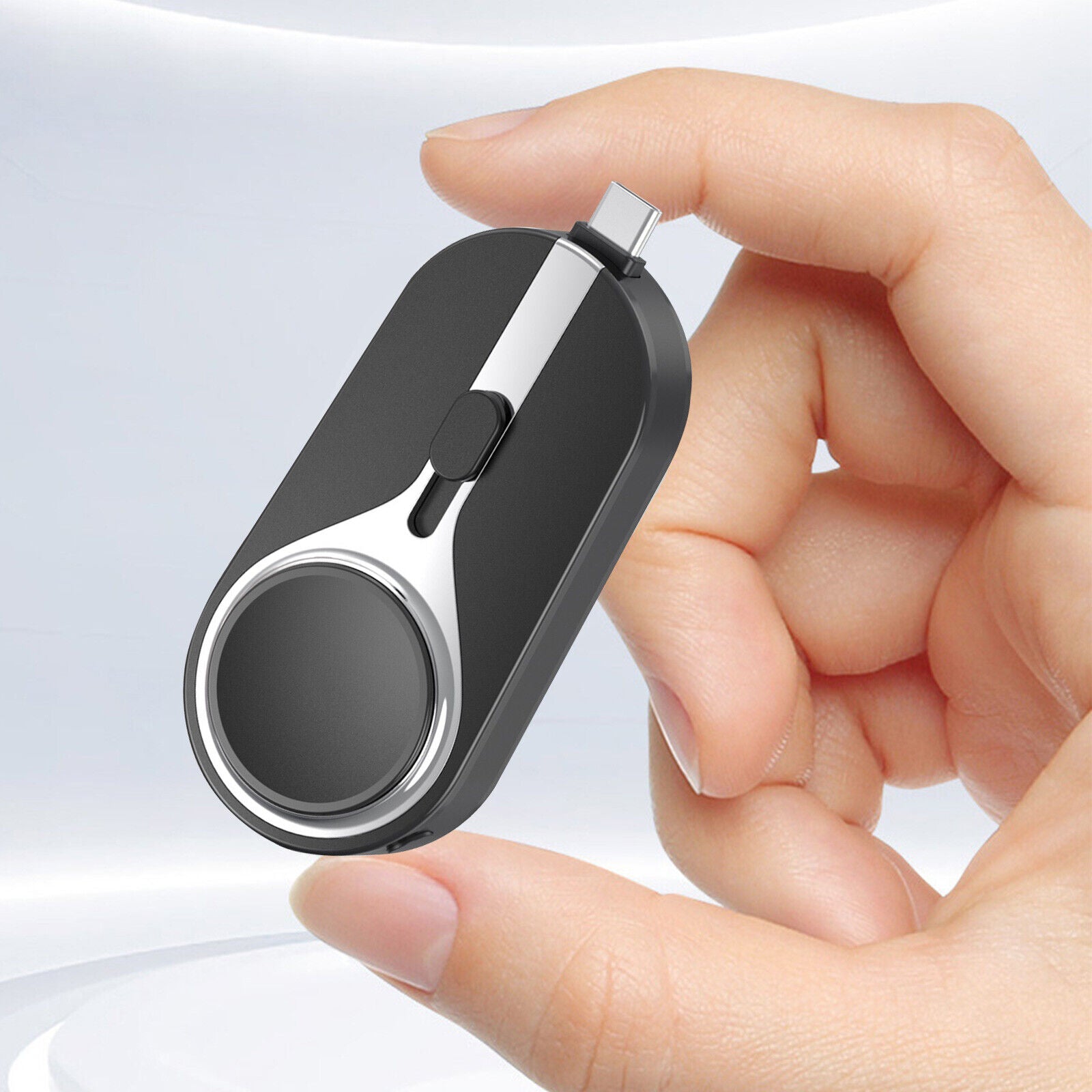 Mini Power Bank 2000mAh with USB-C Direct Plug, Keychain Format and Water-Resistant Casing for Smartphone