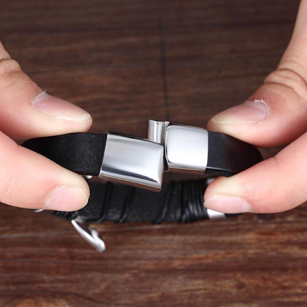 Mehrlagiges Lederarmband für Herren mit Magnetverschluss aus Edelstahl Kombination aus Geflochtenem und Glattem Echtleder - Bolania