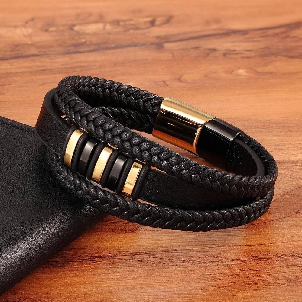 Mehrlagiges Lederarmband für Herren mit Magnetverschluss aus Edelstahl Kombination aus Geflochtenem und Glattem Echtleder - Bolania