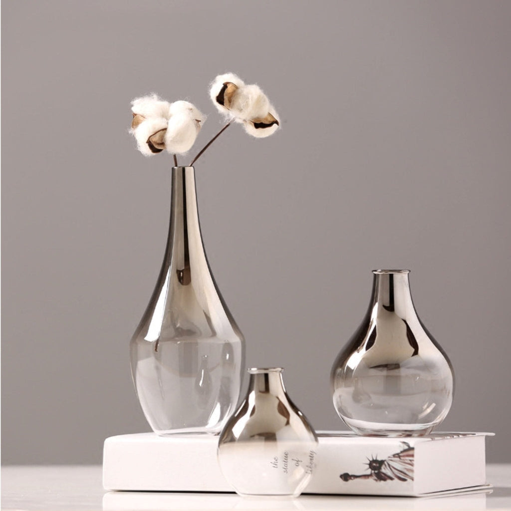Glass Vase with Metallic Gradient, Narrow Neck, for Single Stems and Dried Flowers