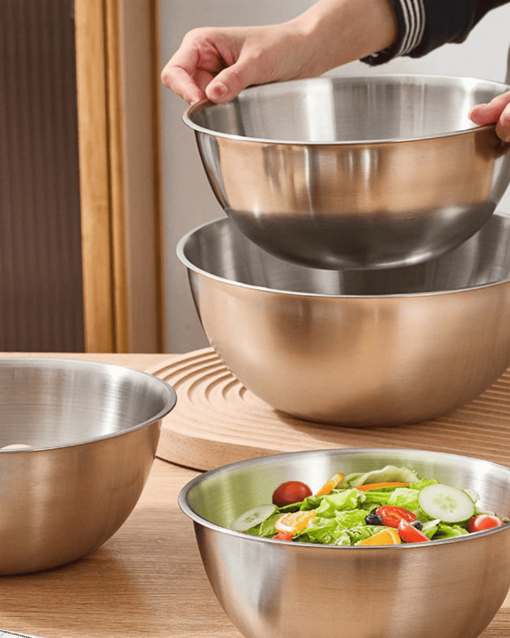 Stahlvera Schüsseln – Elegantes 5er - Set für Perfektes Mixen - Bolania