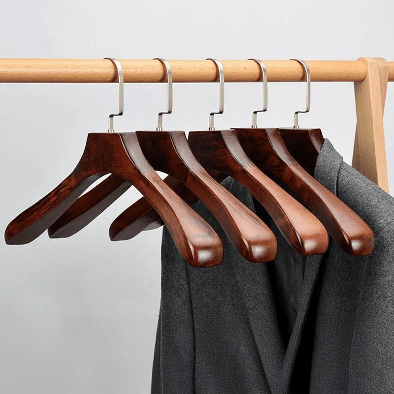 Sylvan Holz - Kleiderbügel – Skulpturale Eleganz für Anzug & Mantel - Bolania
