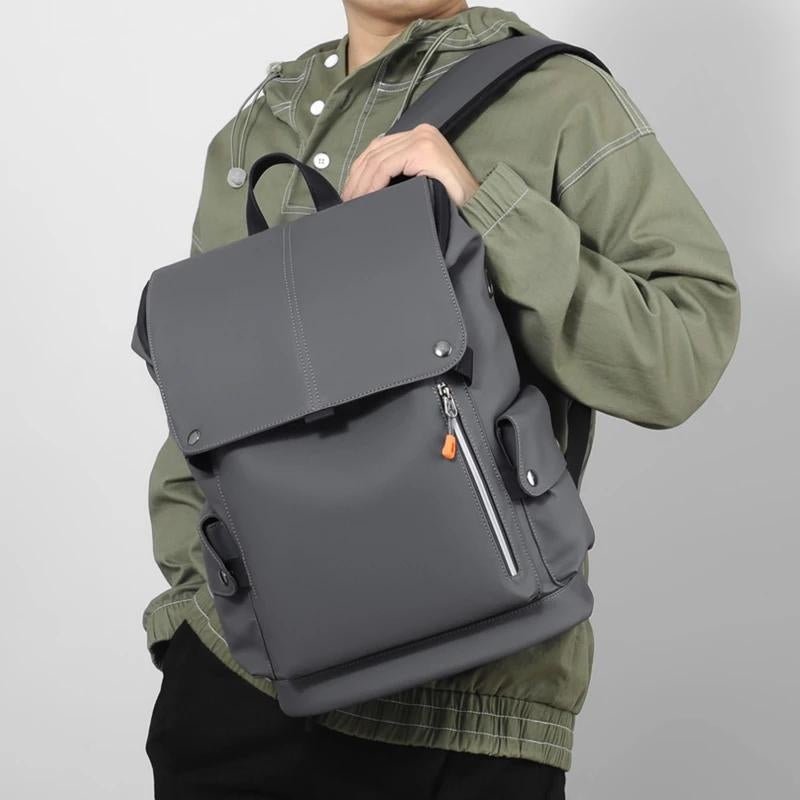 Urbaner Business - Rucksack 25L Wasserabweisend mit USB - Anschluss Laptopfach und Mehreren Innenfächern für Pendeln und Reise - Bolania
