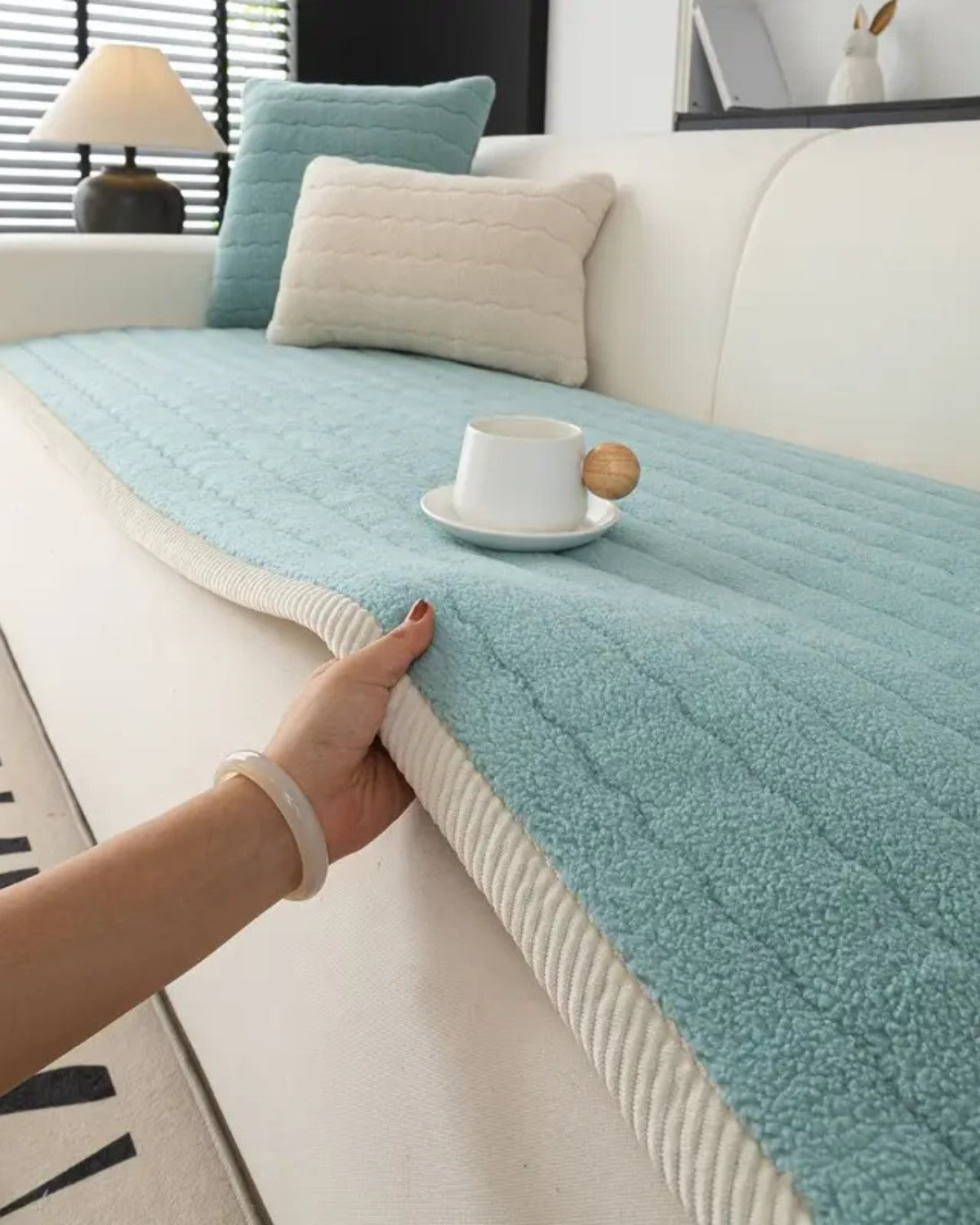 Veloria – Elegante Sofahusse aus Kuschelweich - Wolle - Bolania