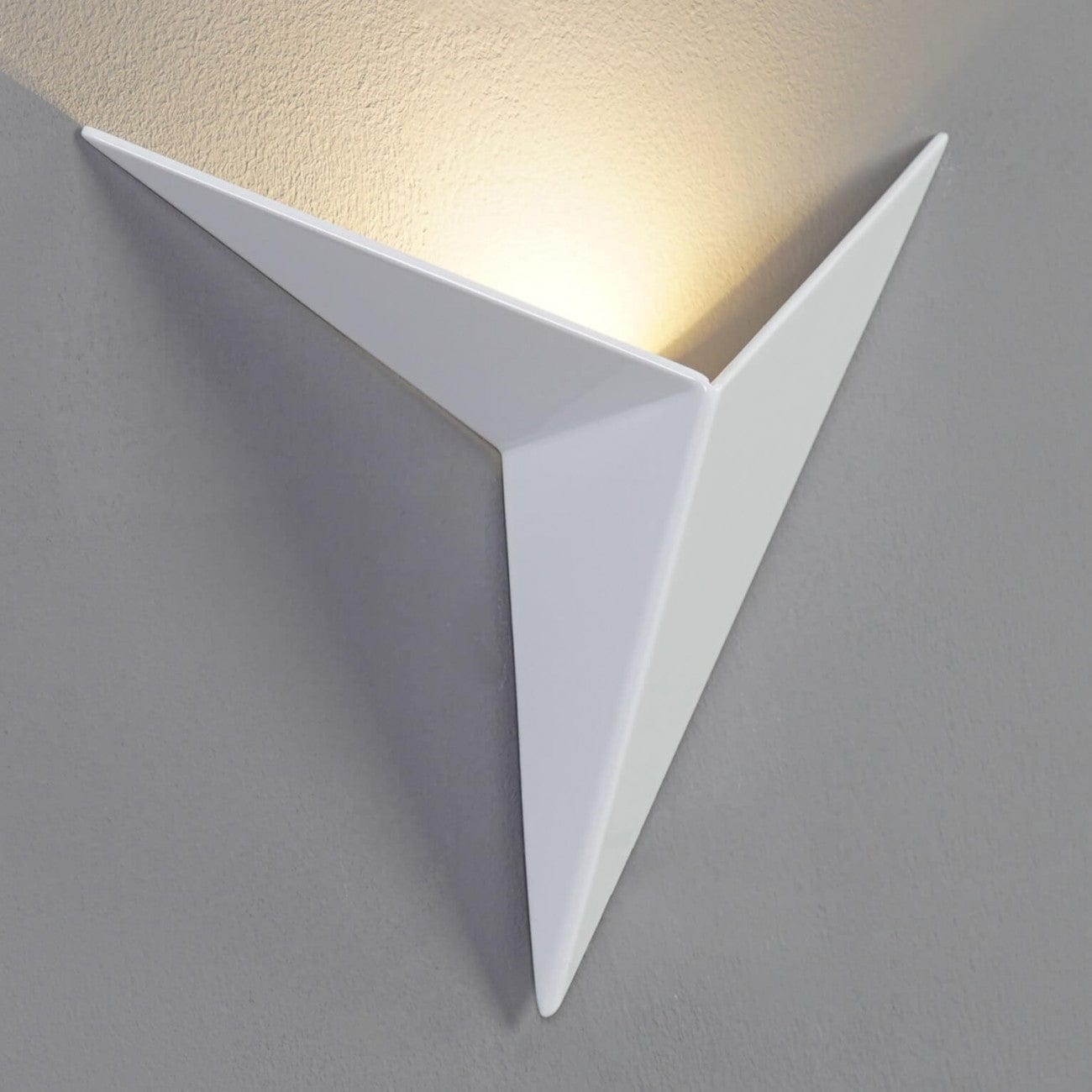 Bolania | Wandleuchte – Moderne minimalistische LED – Schlankes Design für zeitgenössische Räume